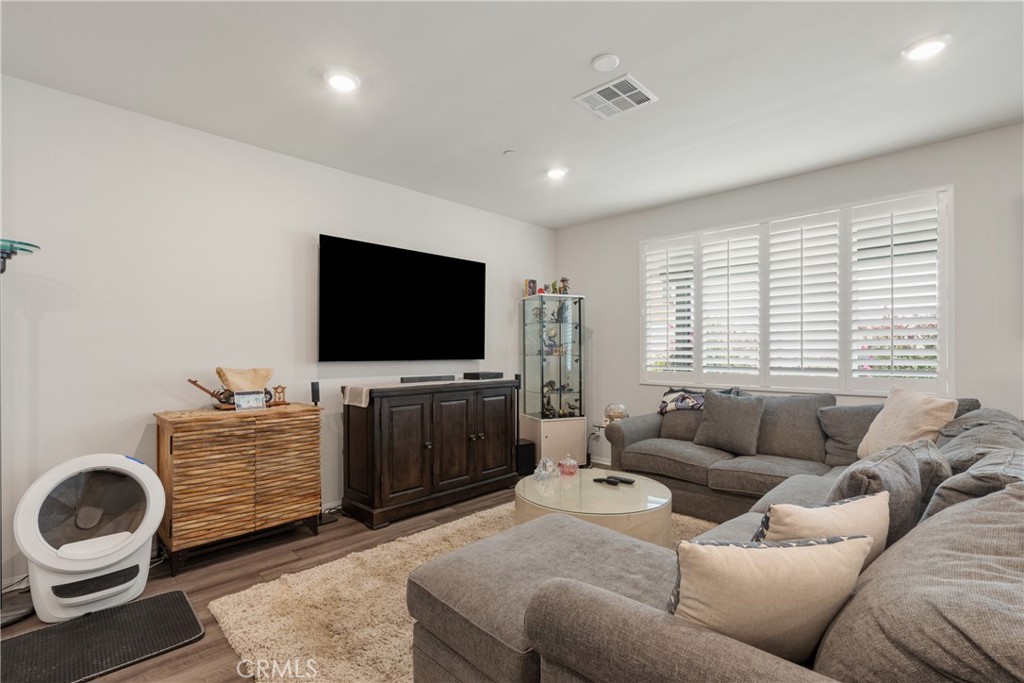 15630 Raptor Road