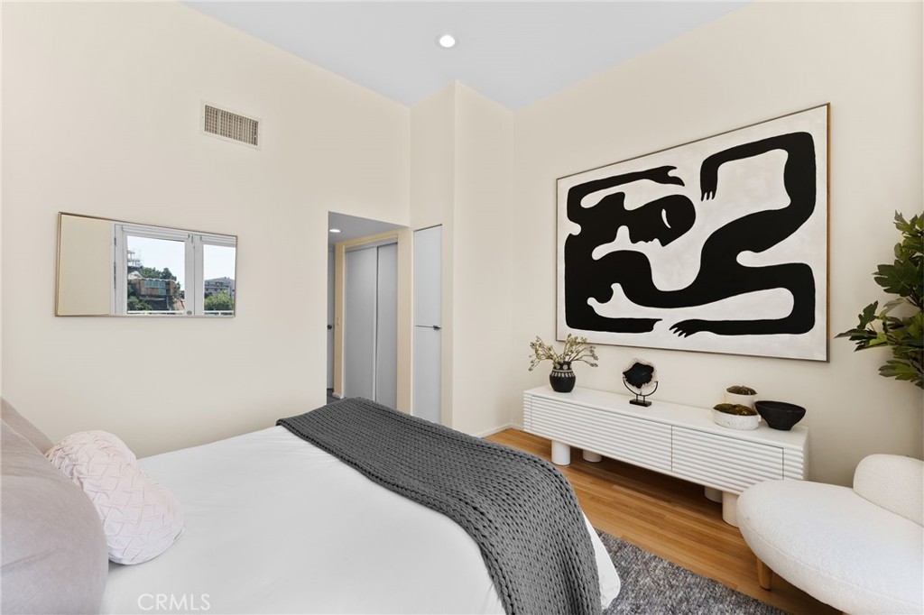 1690 N Crescent Heights