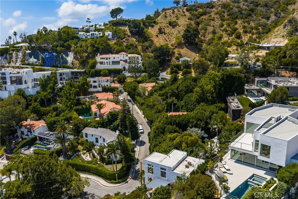 1690 N Crescent Heights