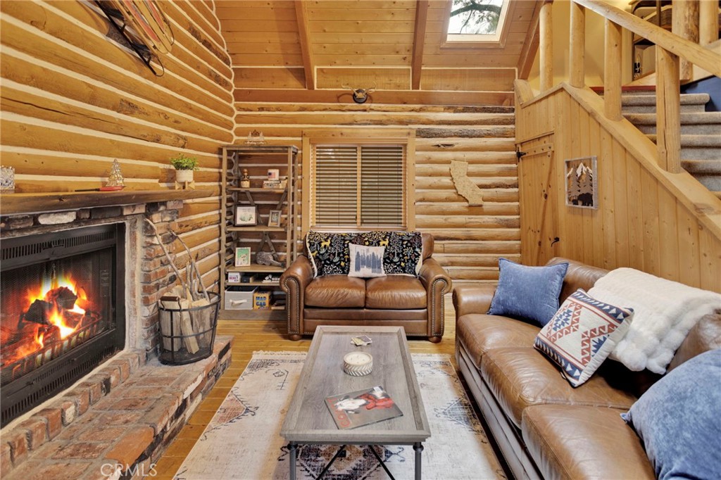 788 Buckingham Square