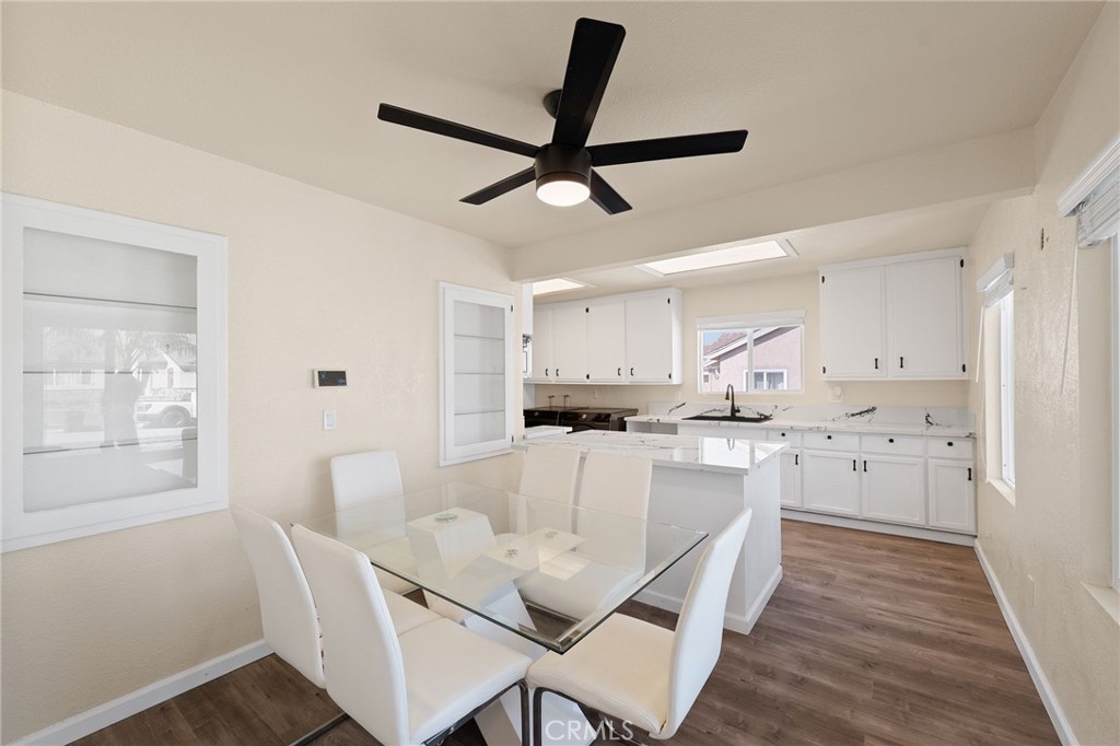 2046 W 112th