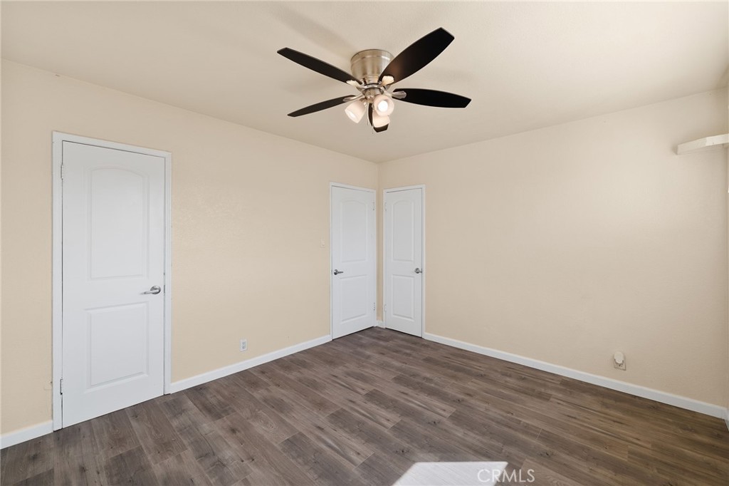 2046 W 112th