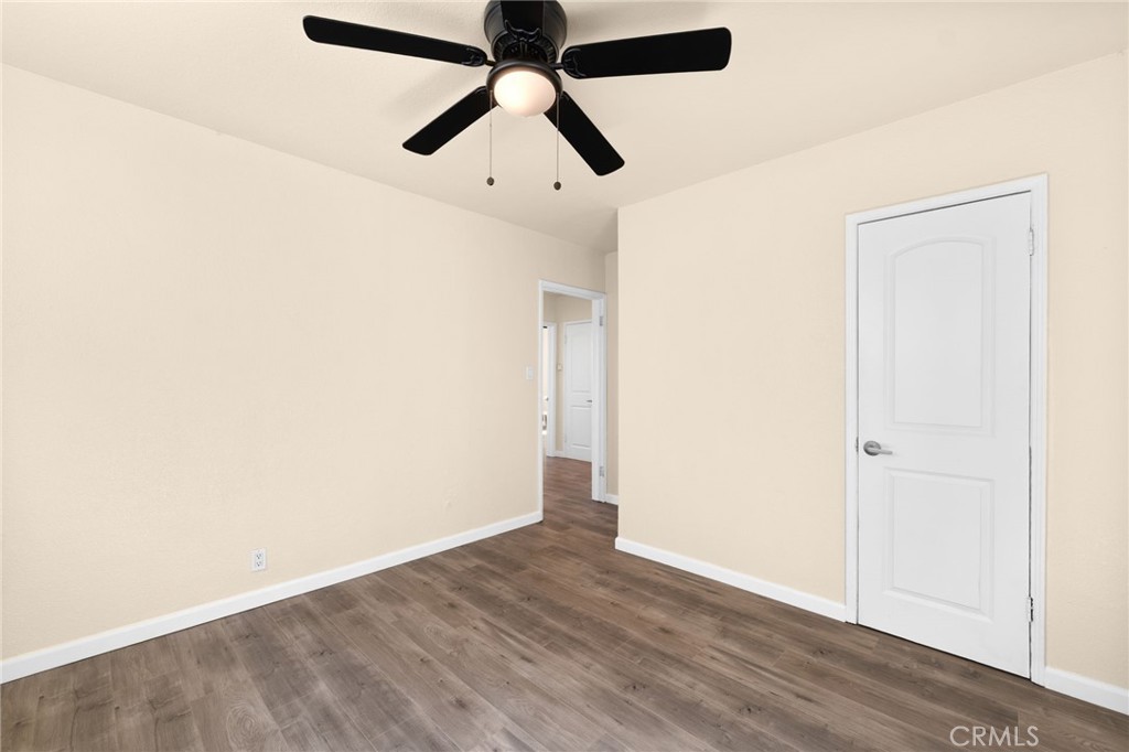 2046 W 112th