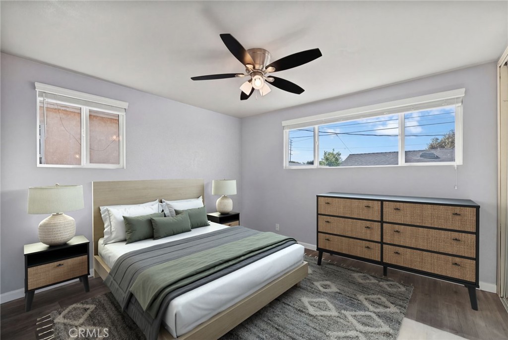 2046 W 112th