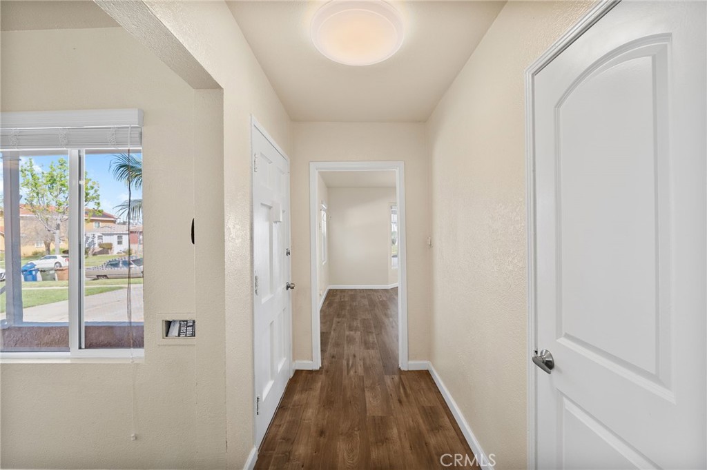2046 W 112th