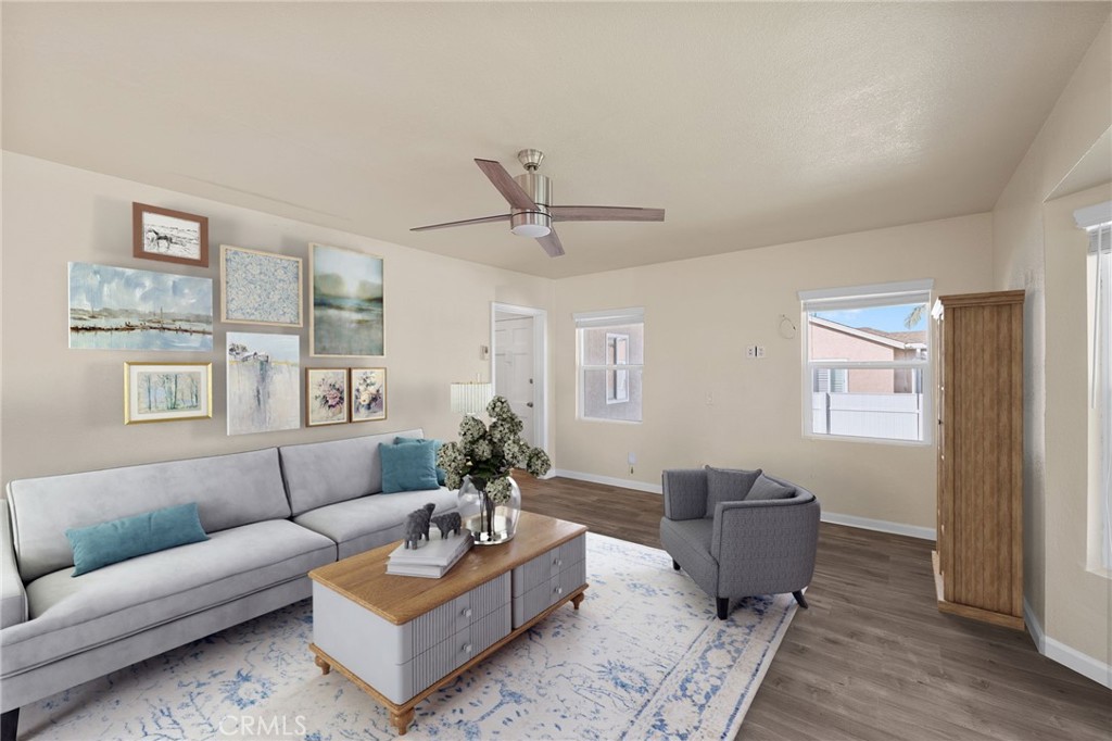2046 W 112th