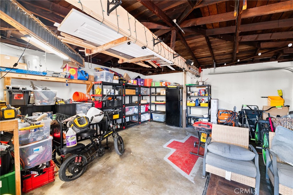 2335 Carfax