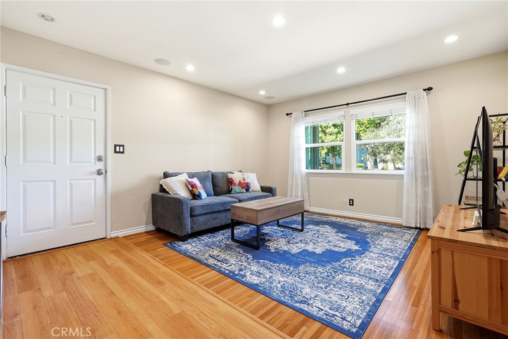 3610 Kalsman Dr 2