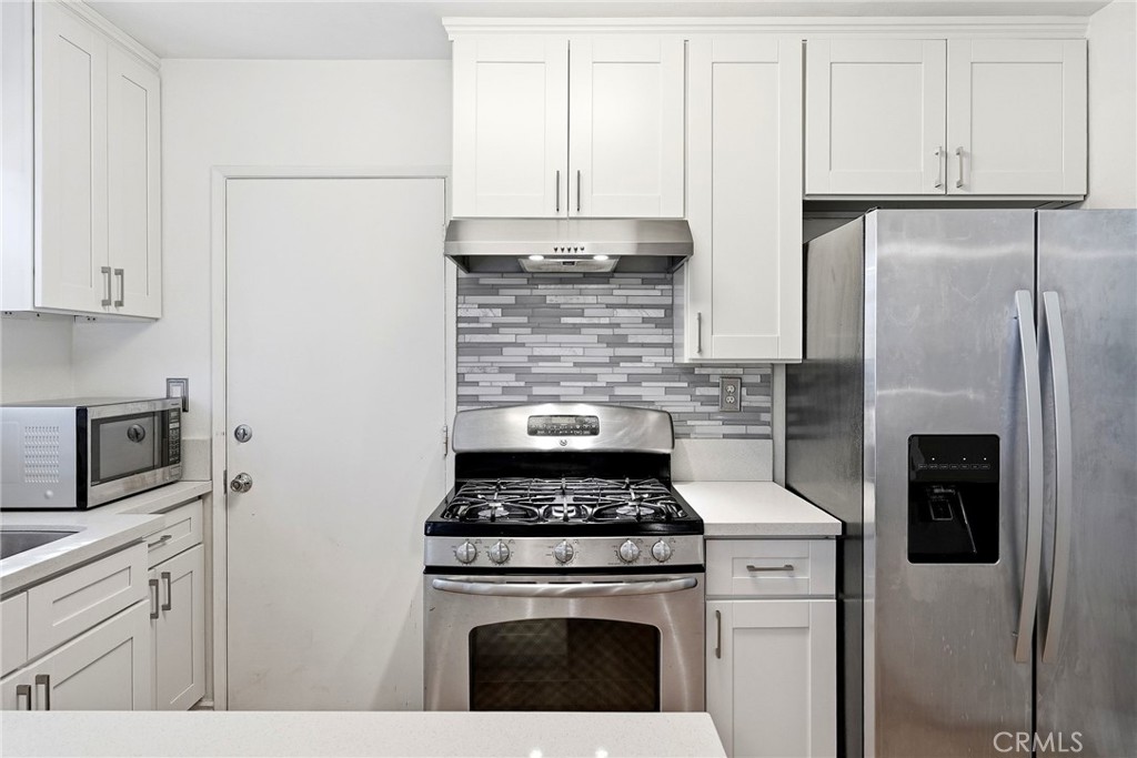 3610 Kalsman Dr 2
