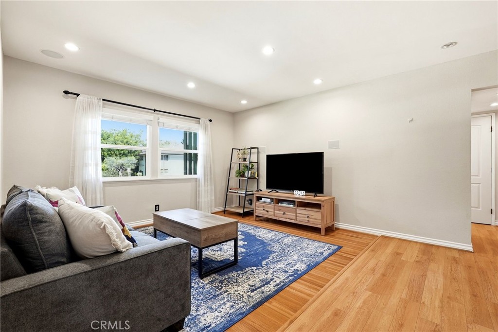 3610 Kalsman Dr 2