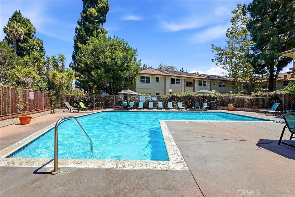 3610 Kalsman Dr 2