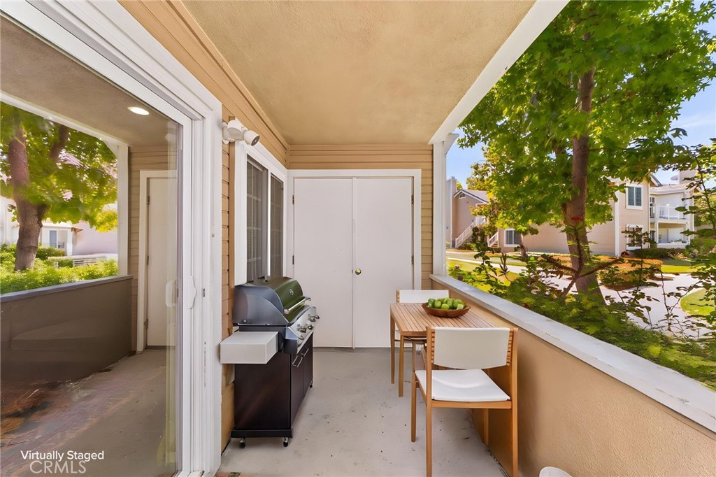 3860 Amberly