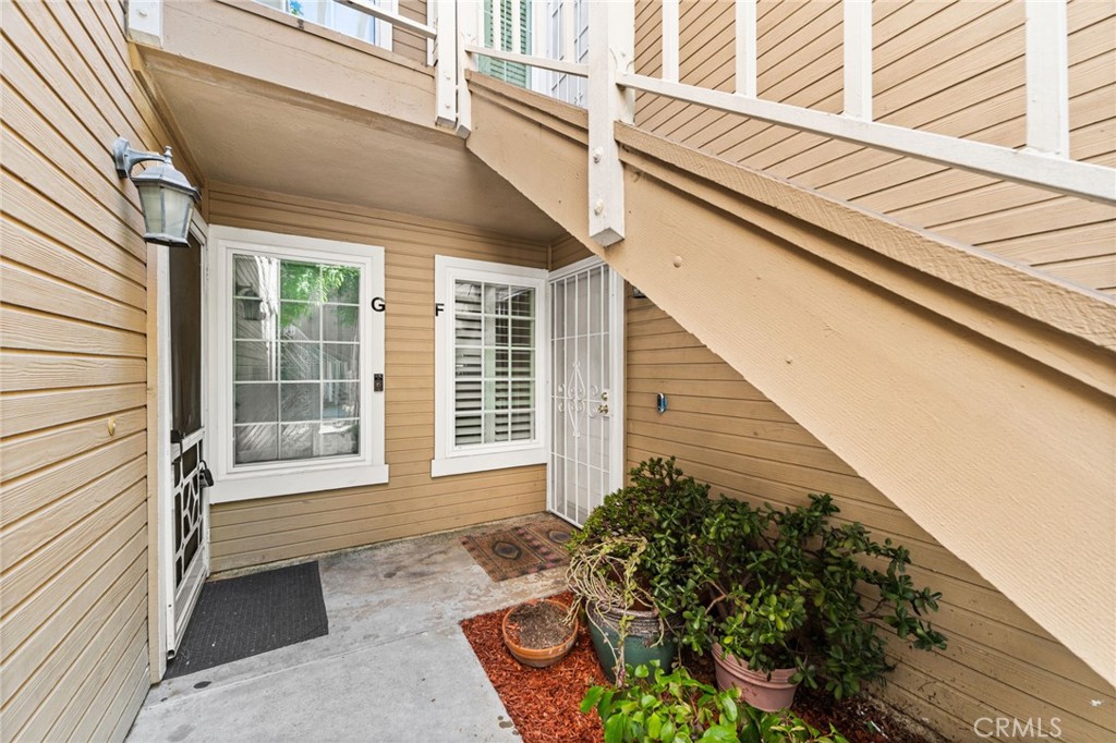 3860 Amberly