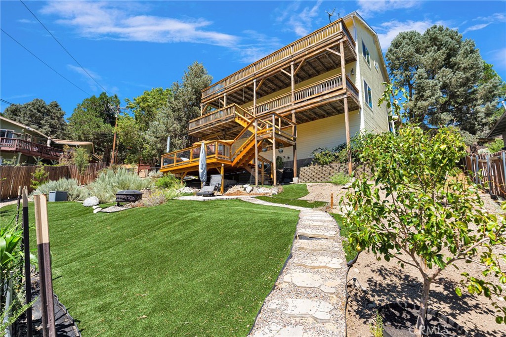 6284 Apple Vista