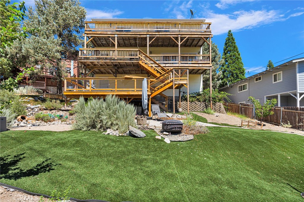 6284 Apple Vista