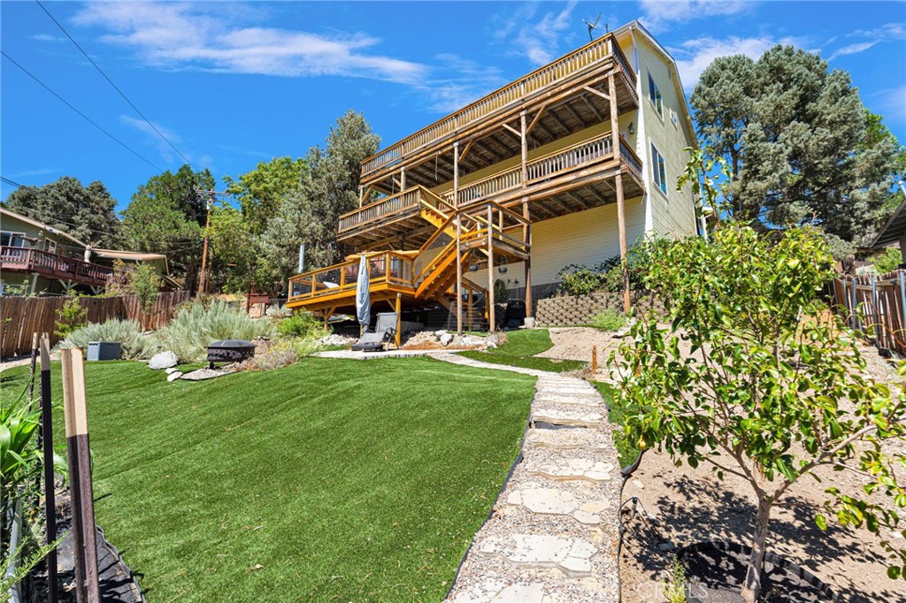 6284 Apple Vista