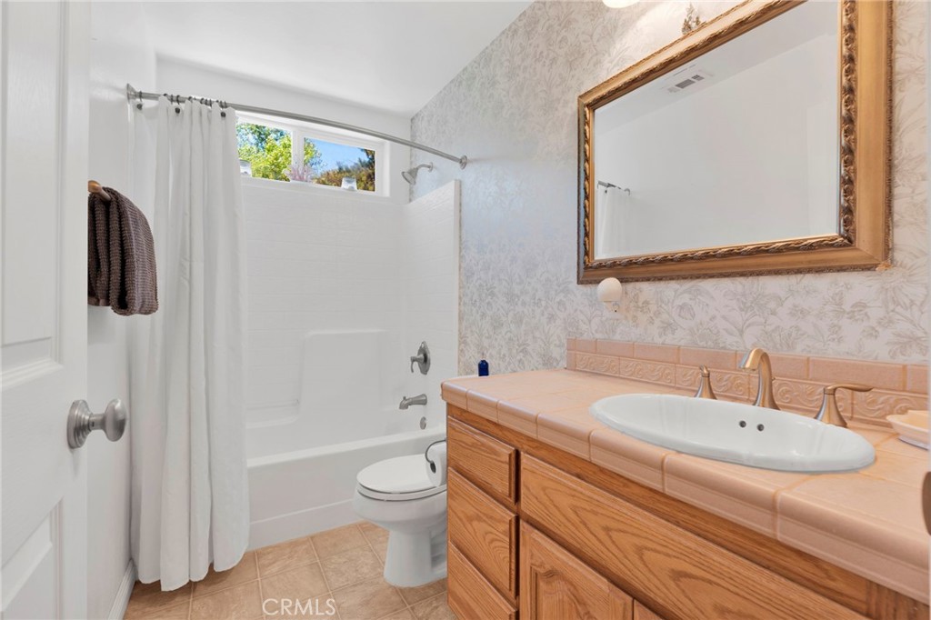 6284 Apple Vista