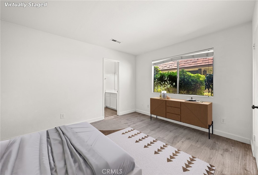 5582 Temple City Blvd