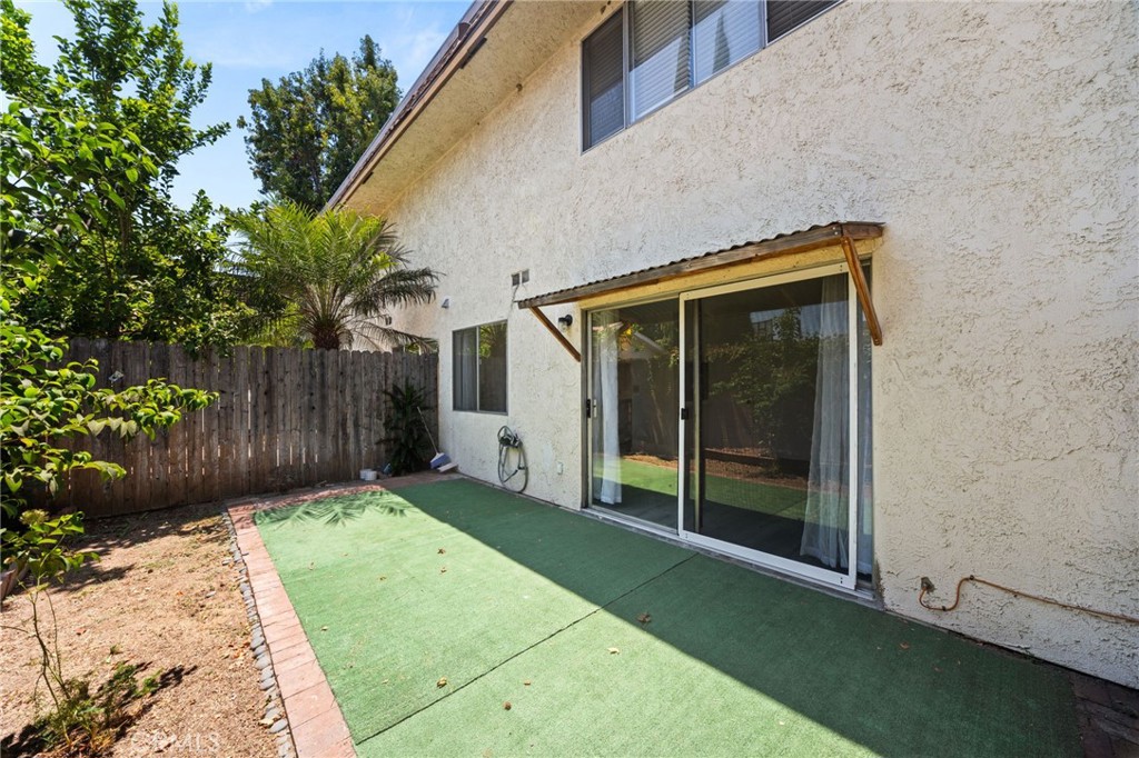 5582 Temple City Blvd
