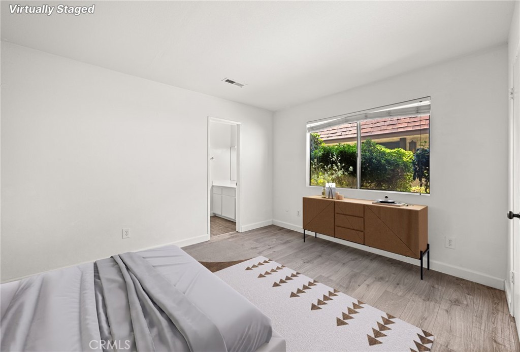 5582 Temple City Blvd