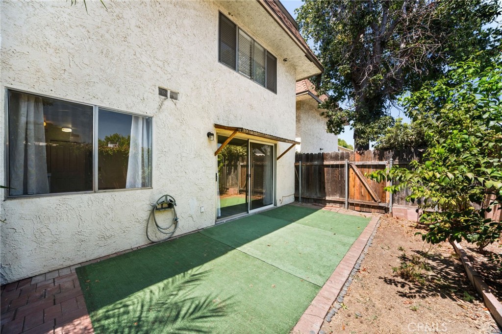 5582 Temple City Blvd