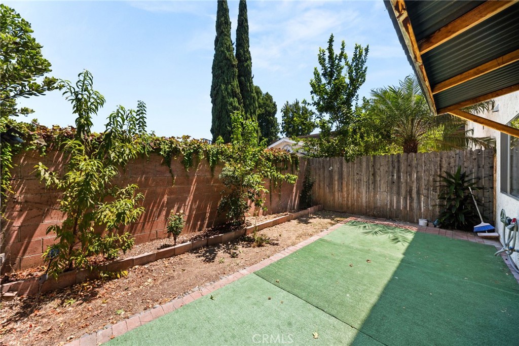 5582 Temple City Blvd