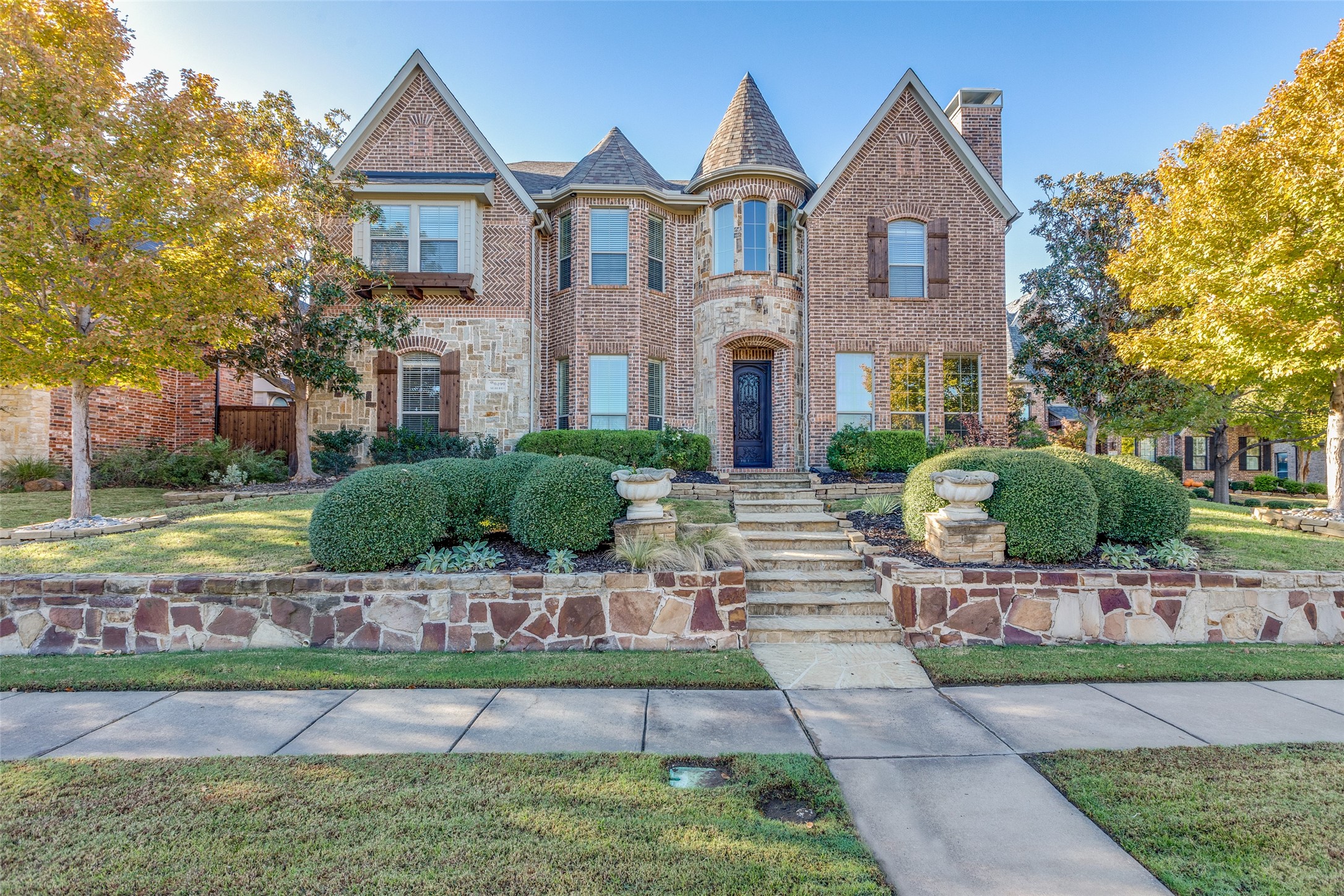 9499 Alberta Court