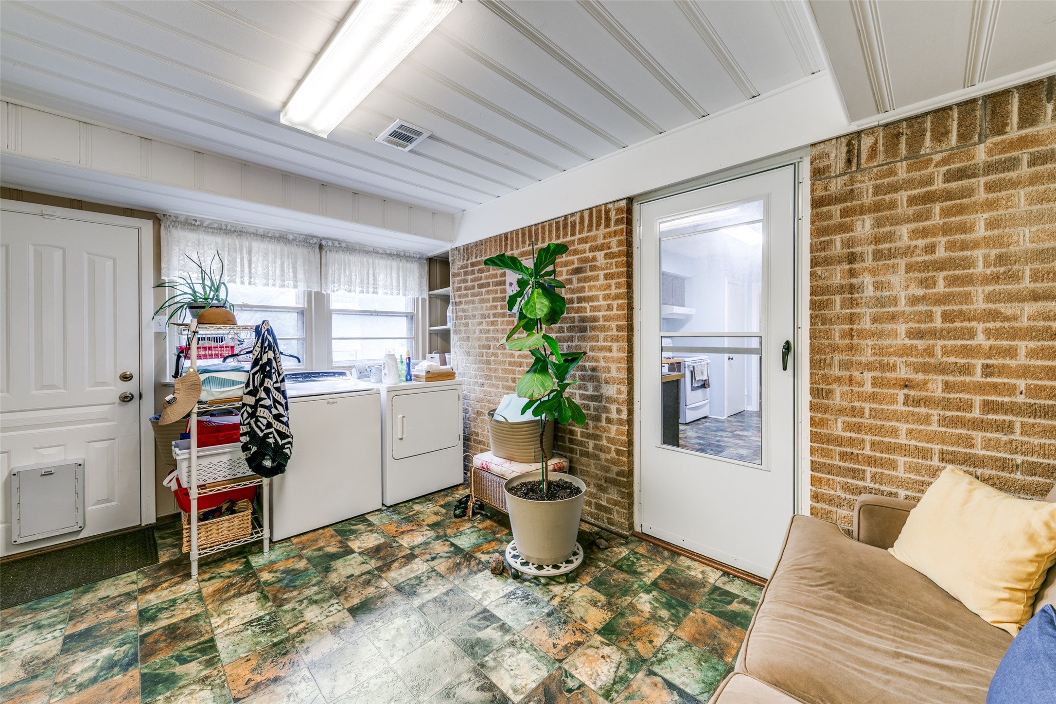 4105 Dunhaven Road