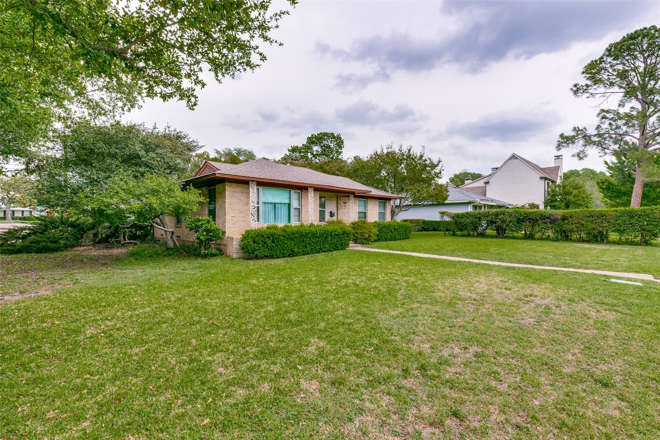 4105 Dunhaven Road