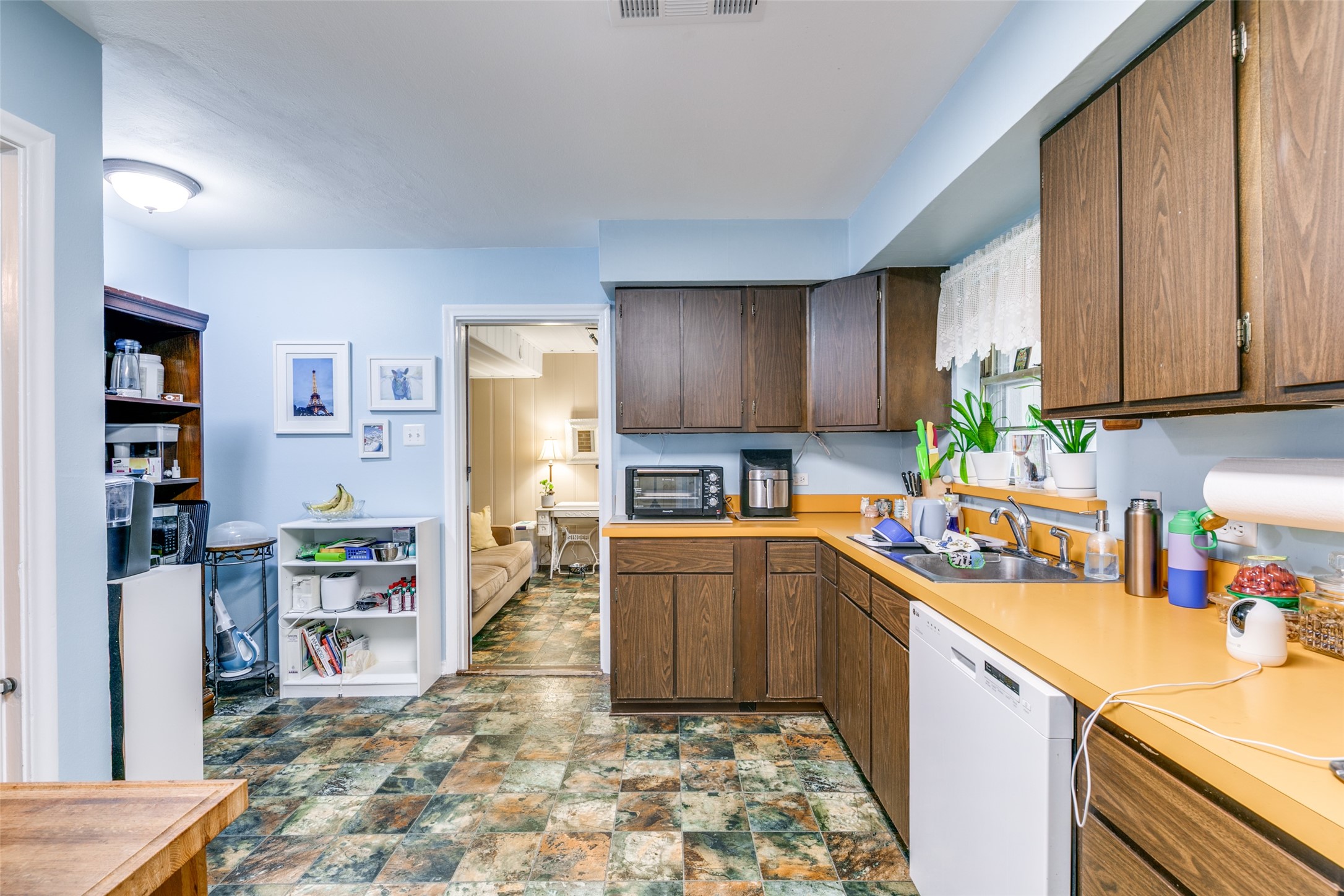 4105 Dunhaven Road