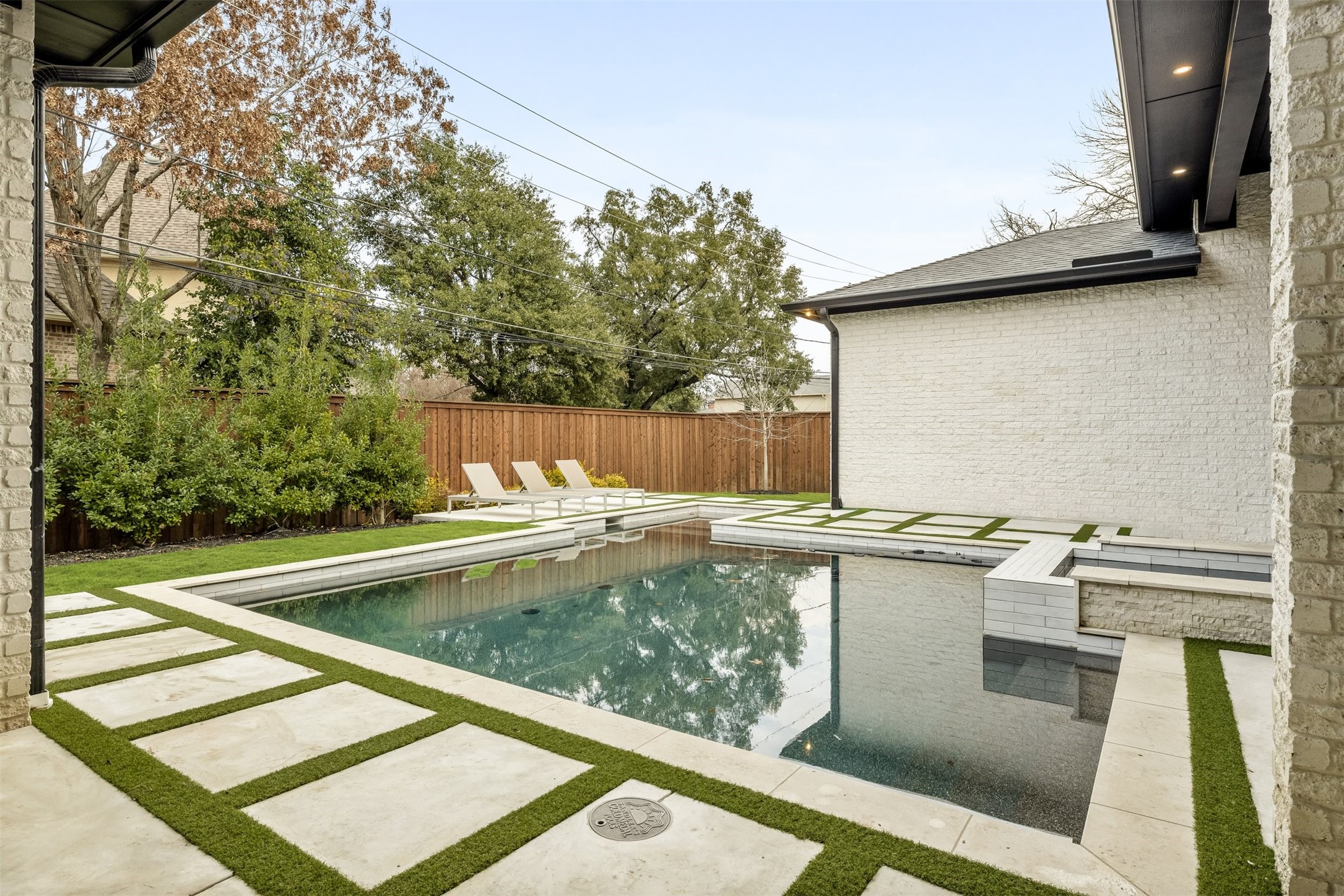 6123 Northaven Road