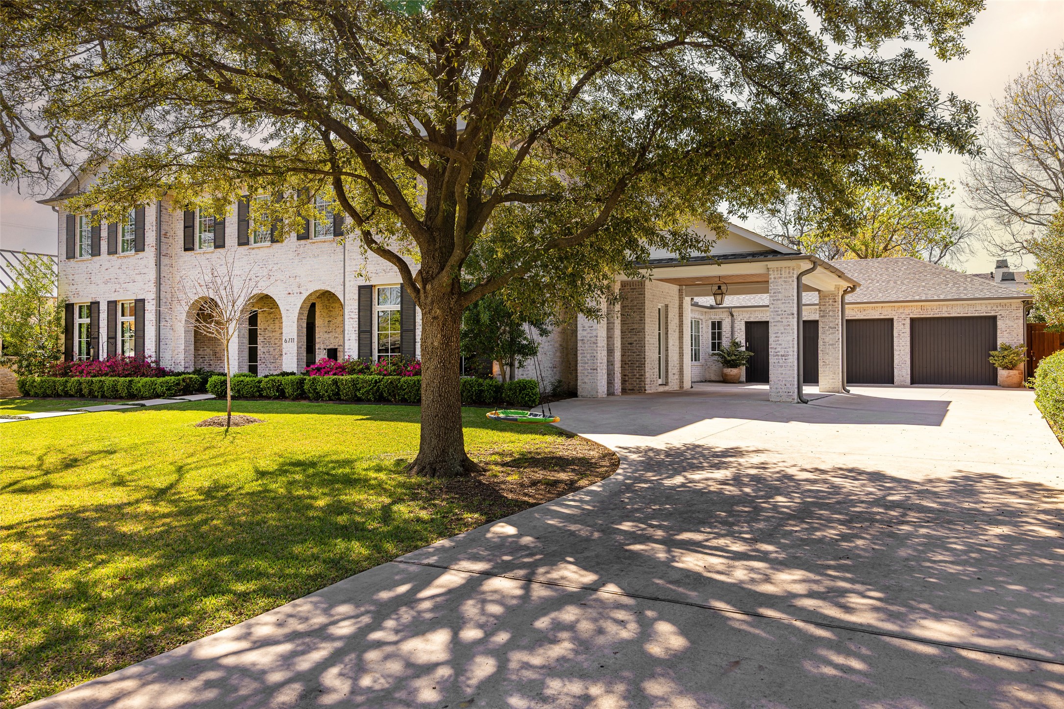 6711 Robin Road