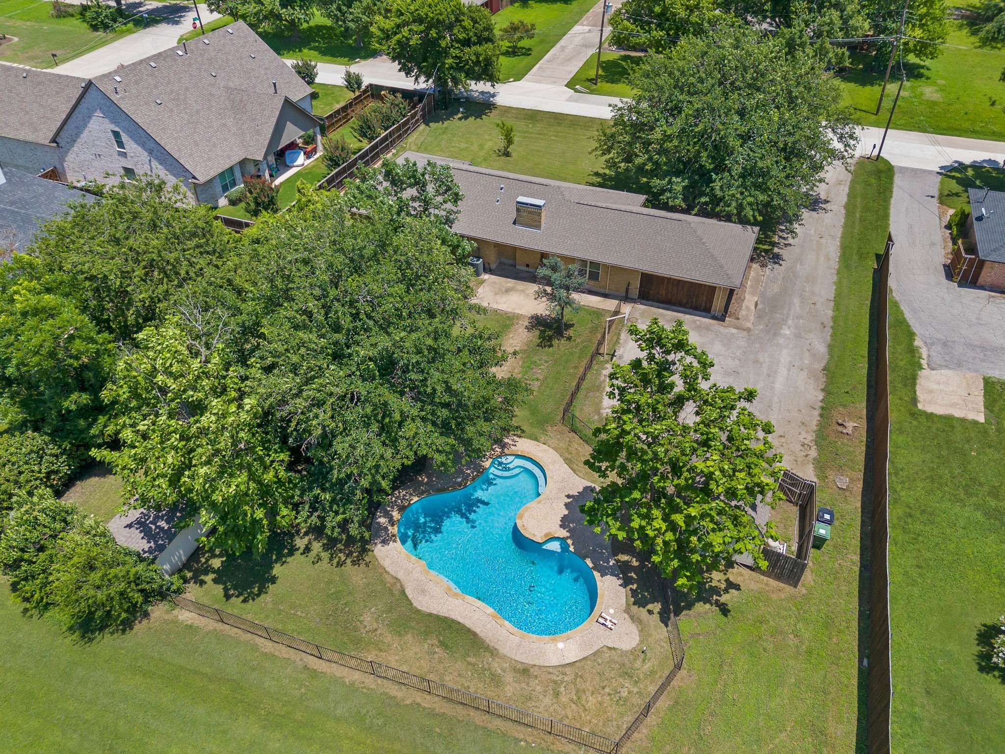 206 S Field Street (3% BAC)