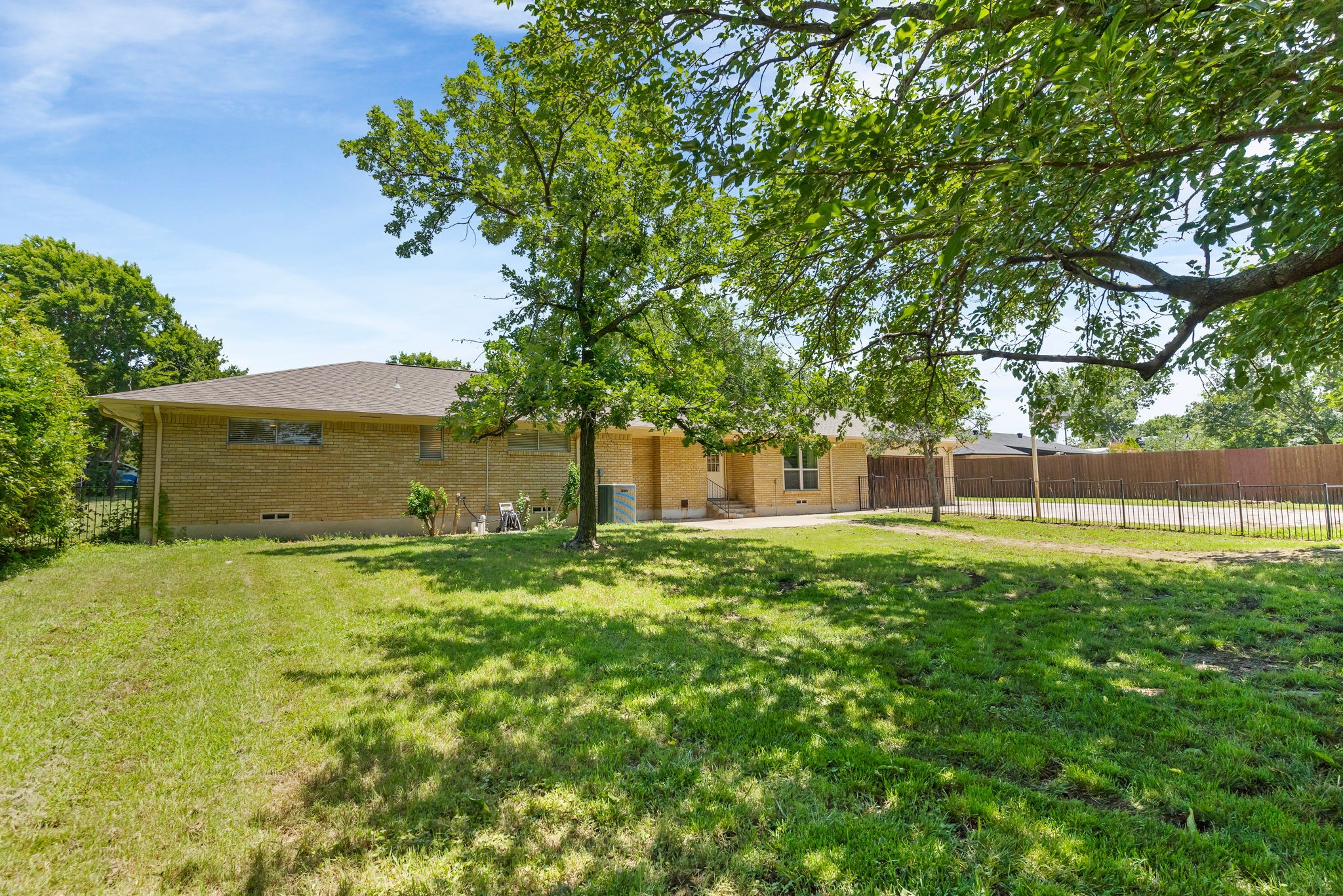 206 S Field Street (3% BAC)