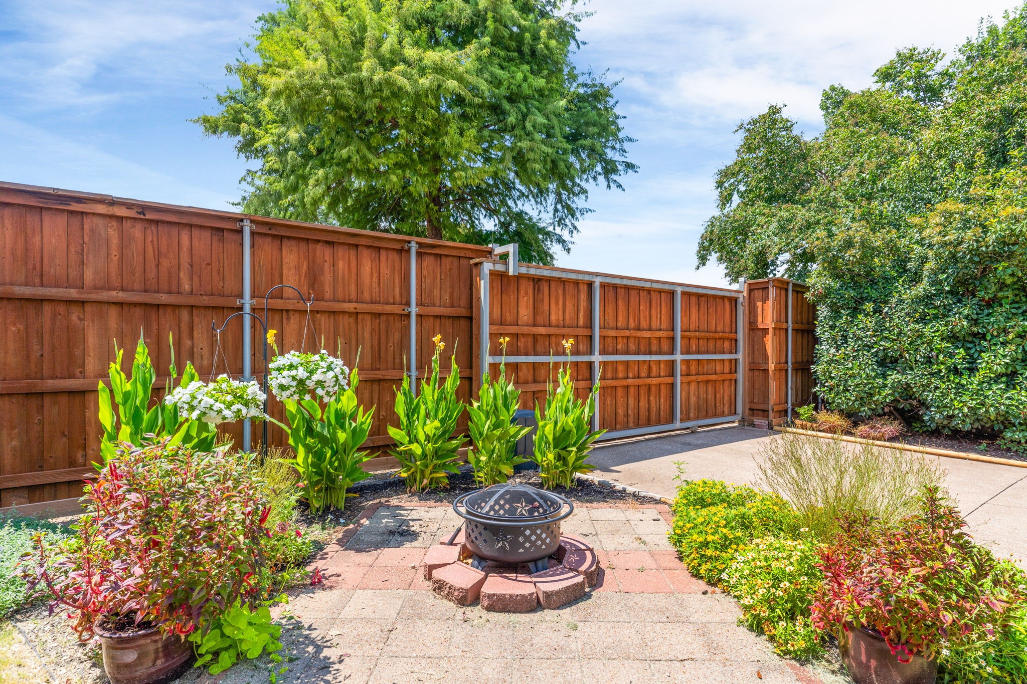 816 Kipling Drive