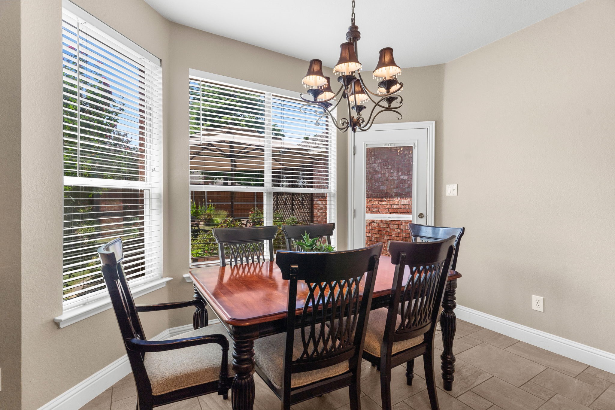 816 Kipling Drive