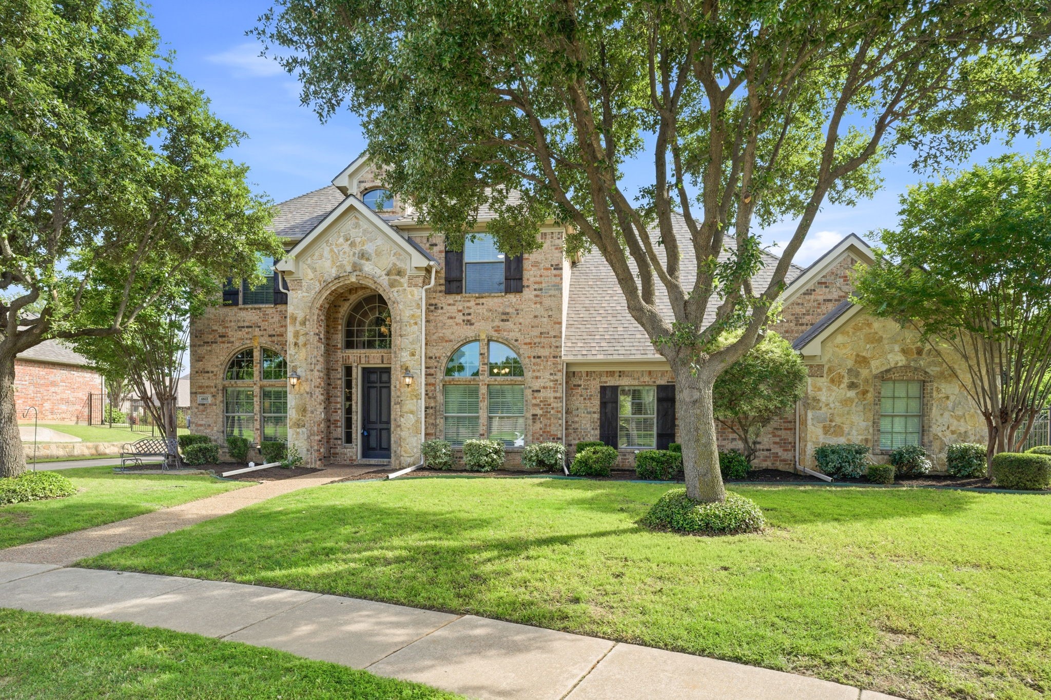 4615 Wild Honey Court