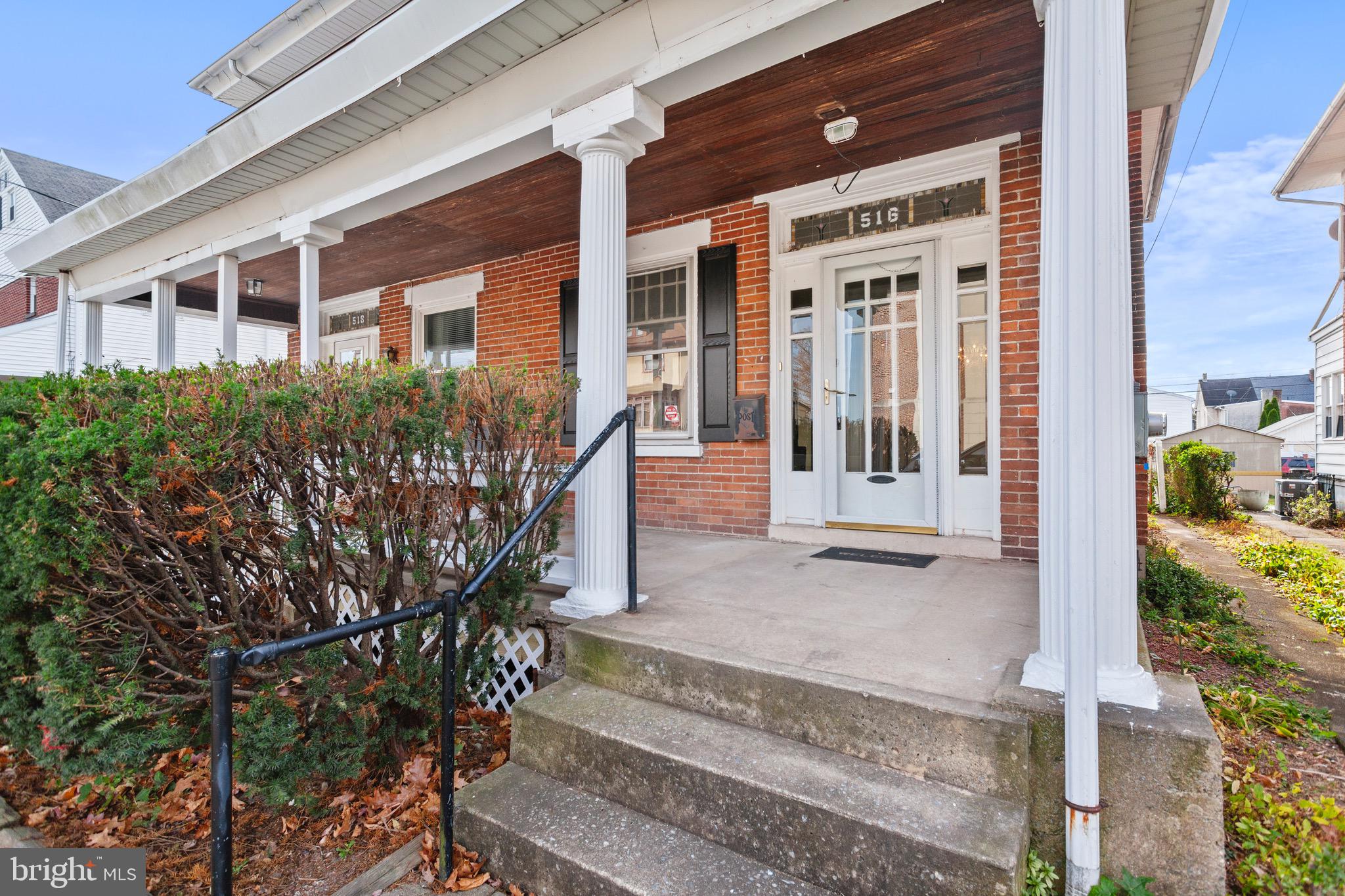 516 E 4TH STREET