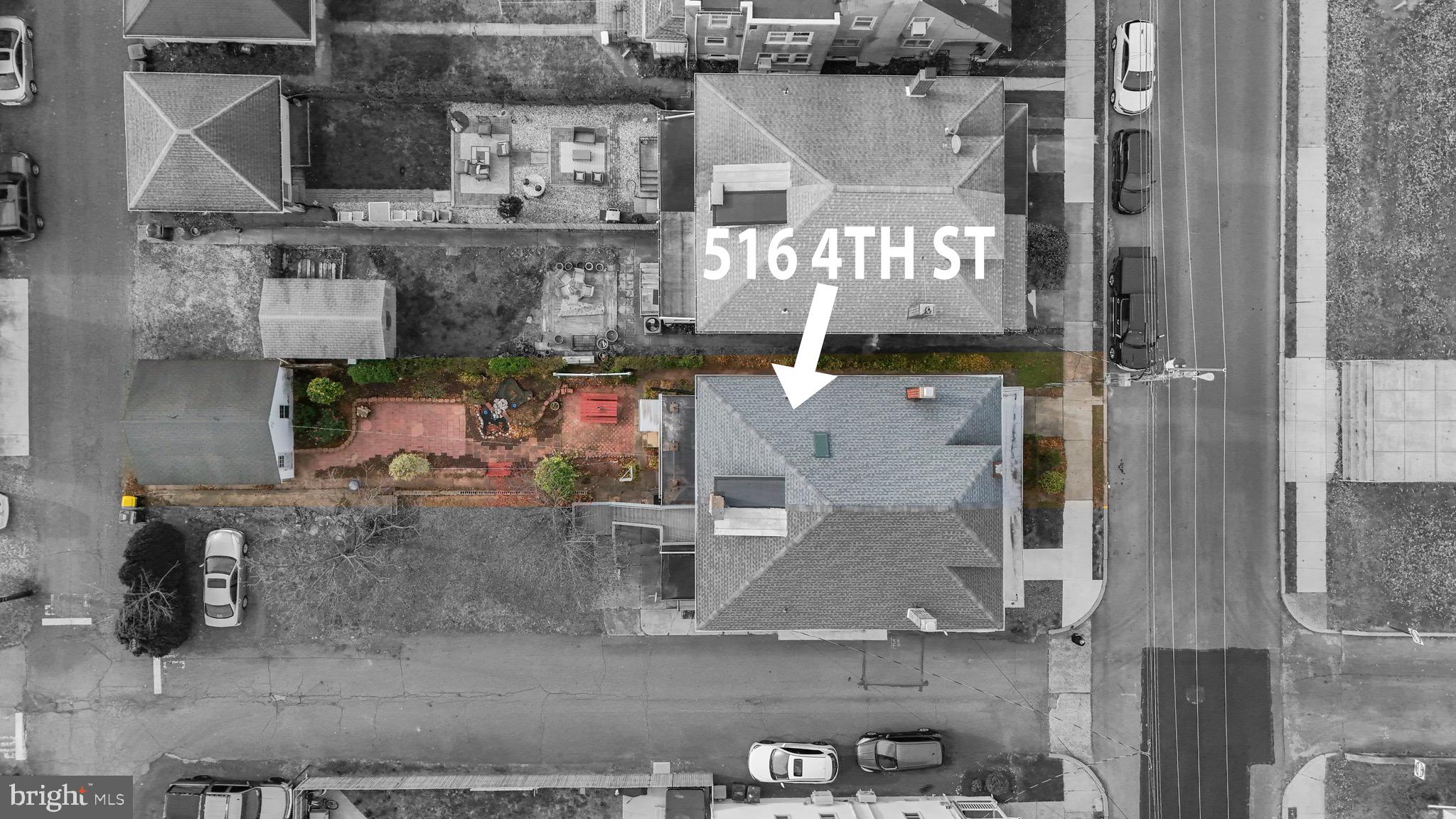 516 E 4TH STREET