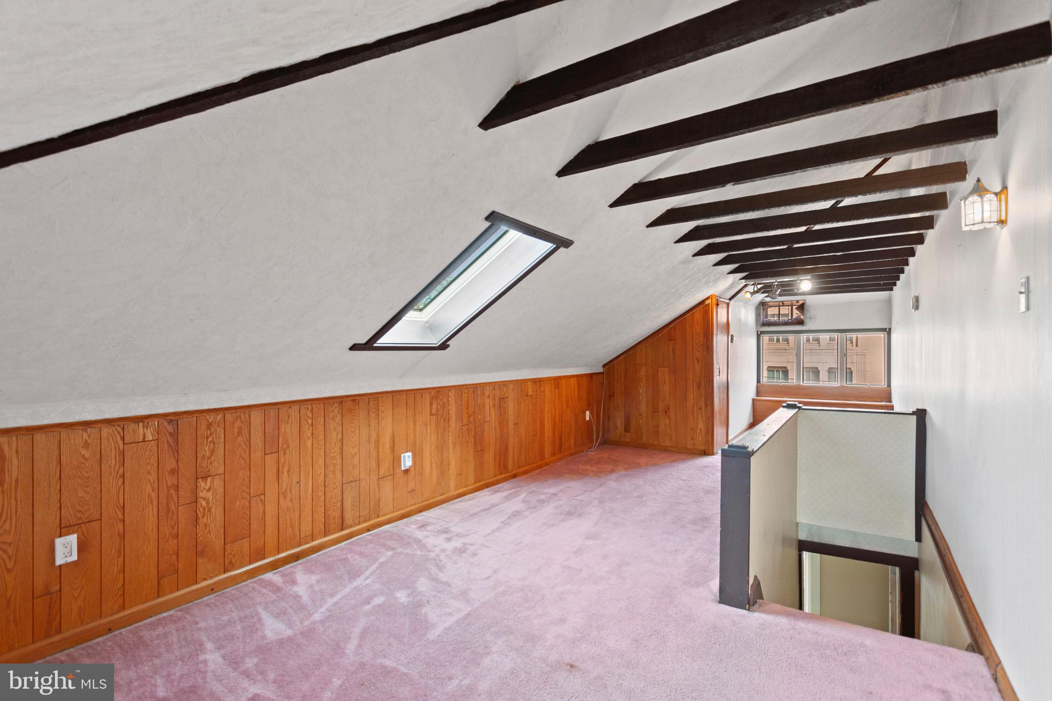 516 E 4TH STREET