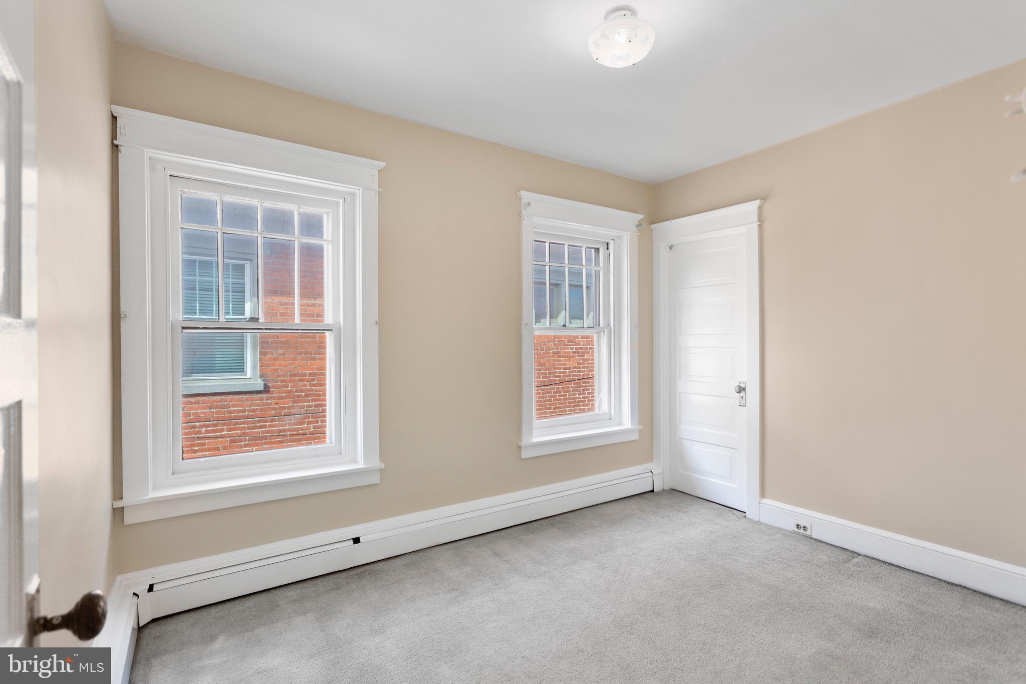 516 E 4TH STREET