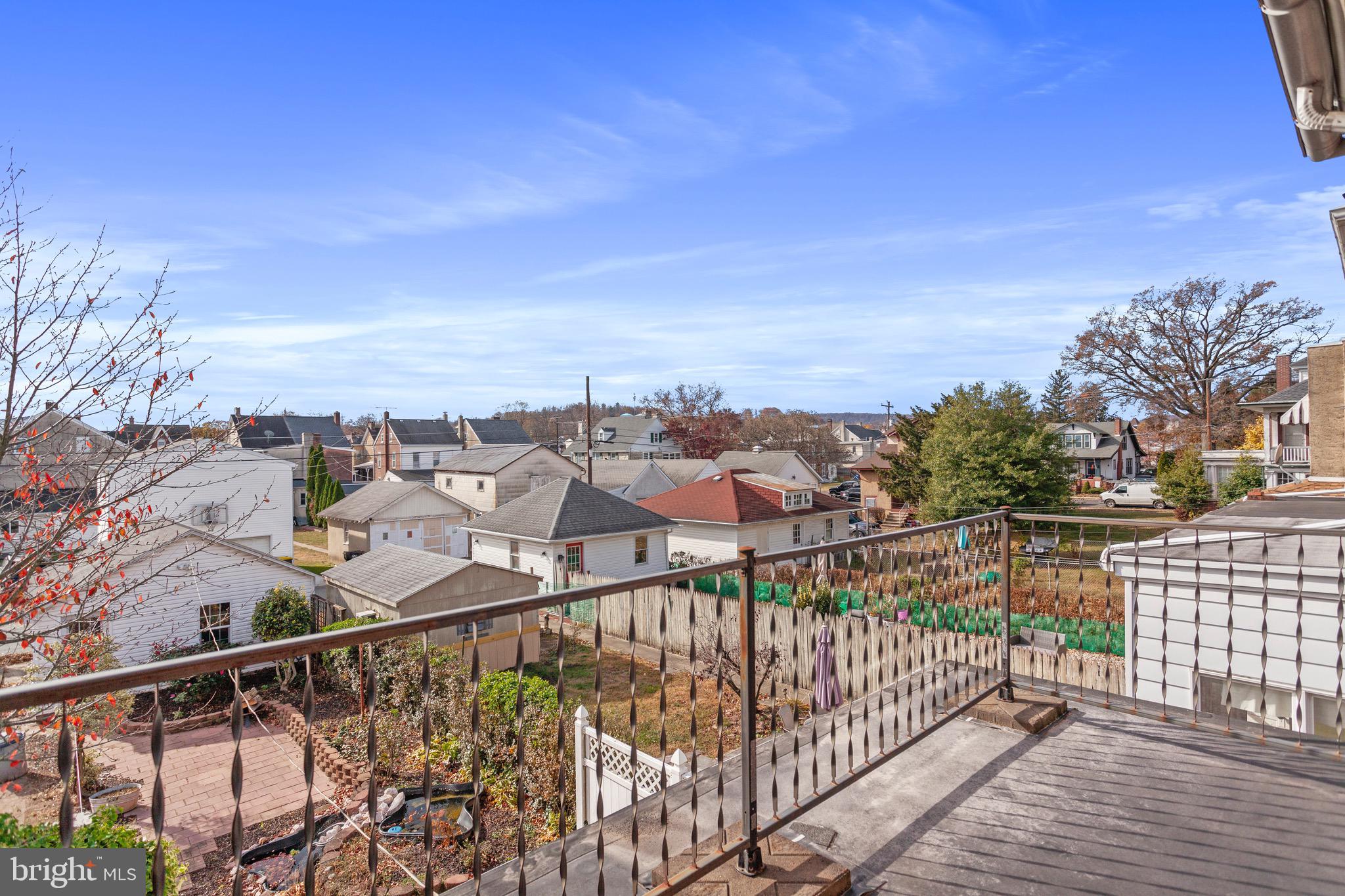 516 E 4TH STREET