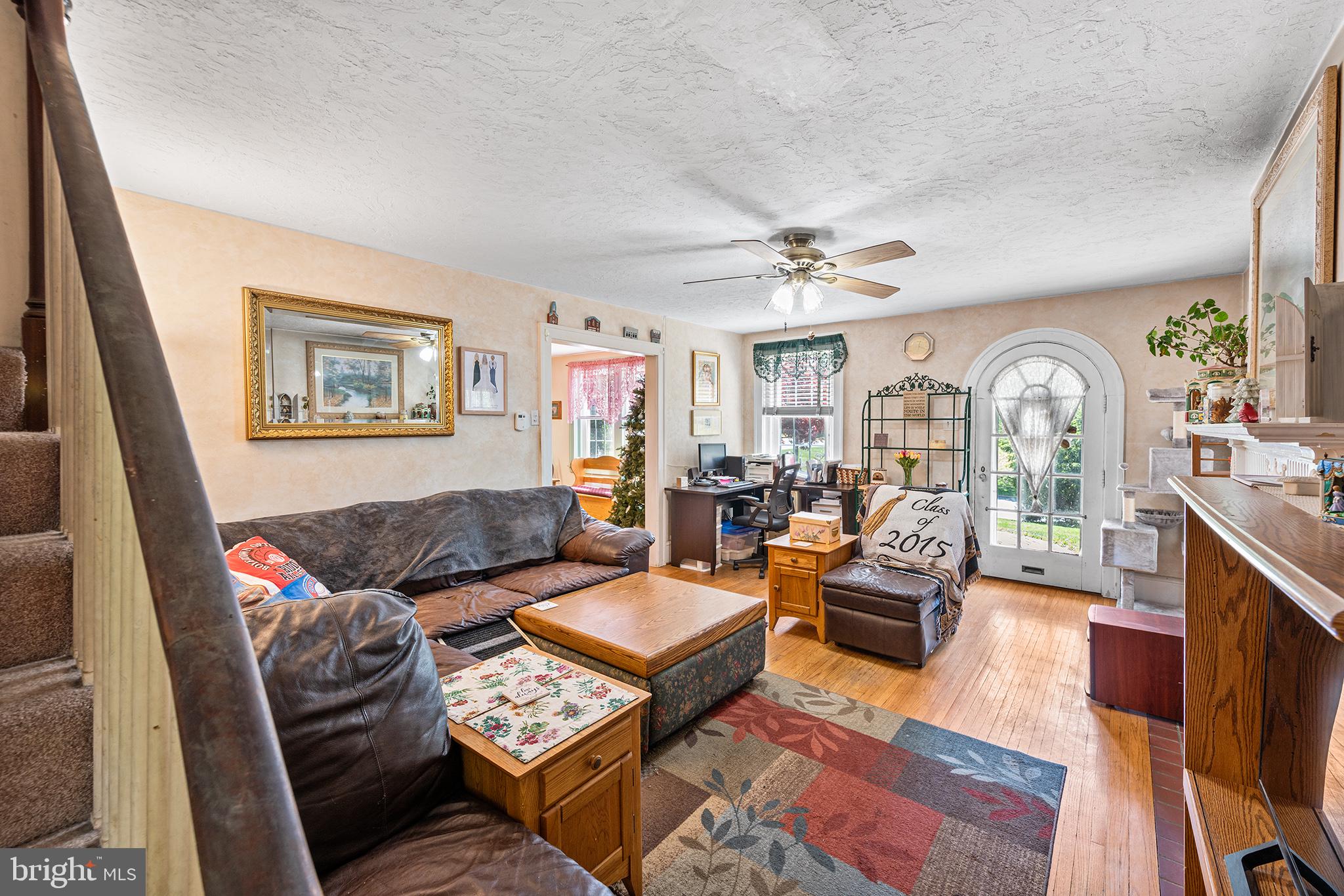 383 W PHILADELPHIA AVENUE