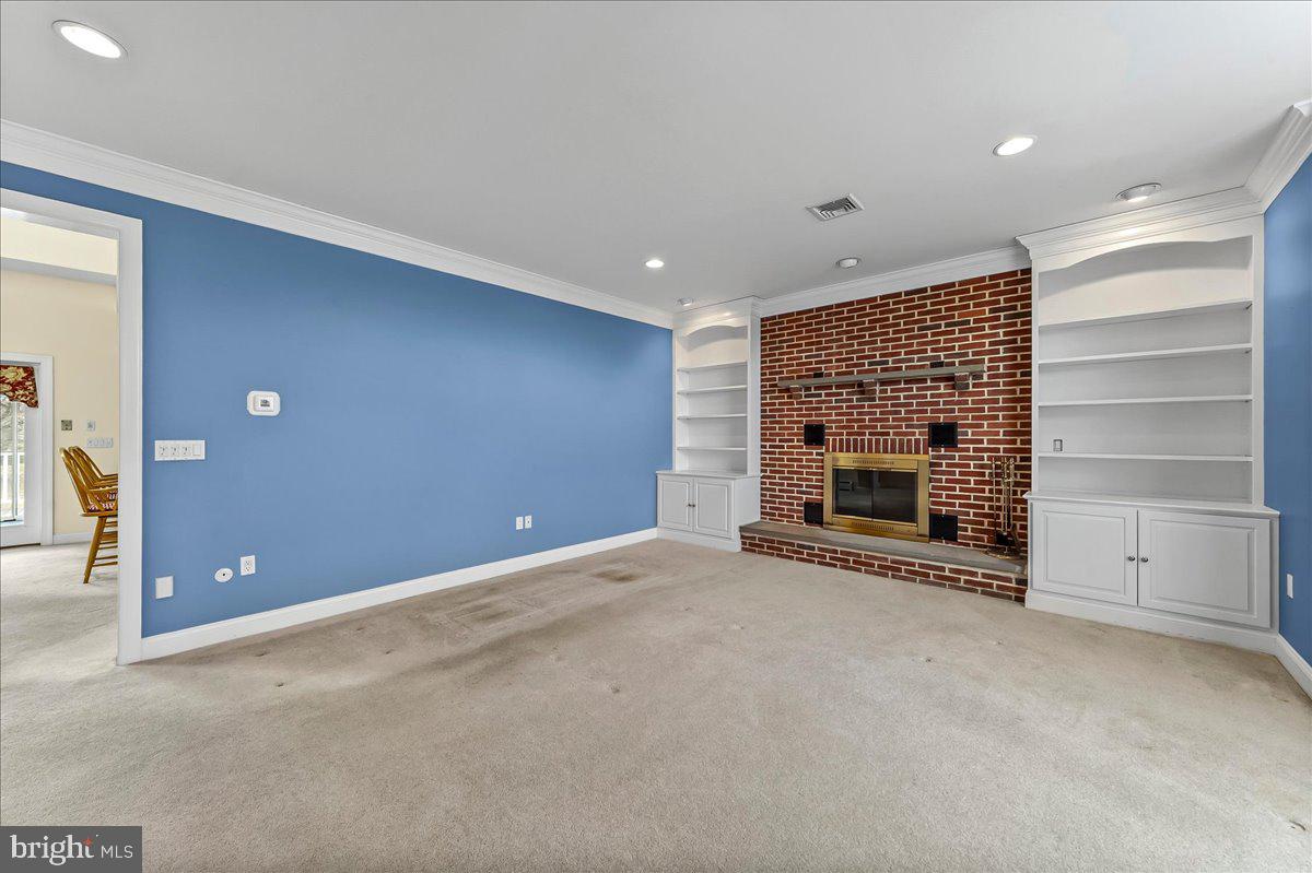 26 SAPPHIRE LANE