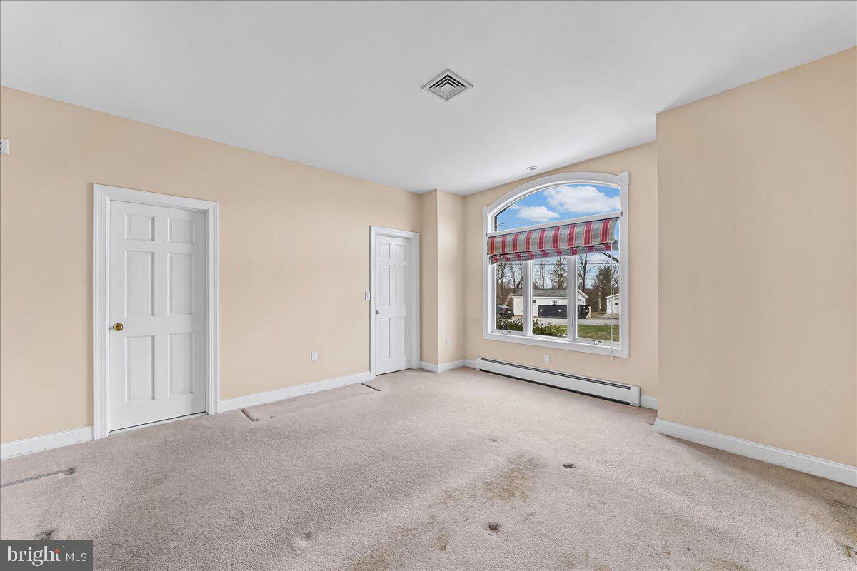 26 SAPPHIRE LANE