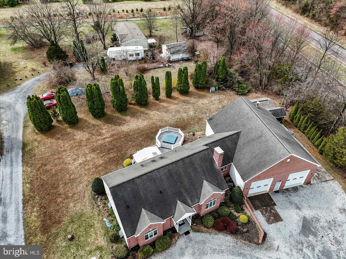26 SAPPHIRE LANE