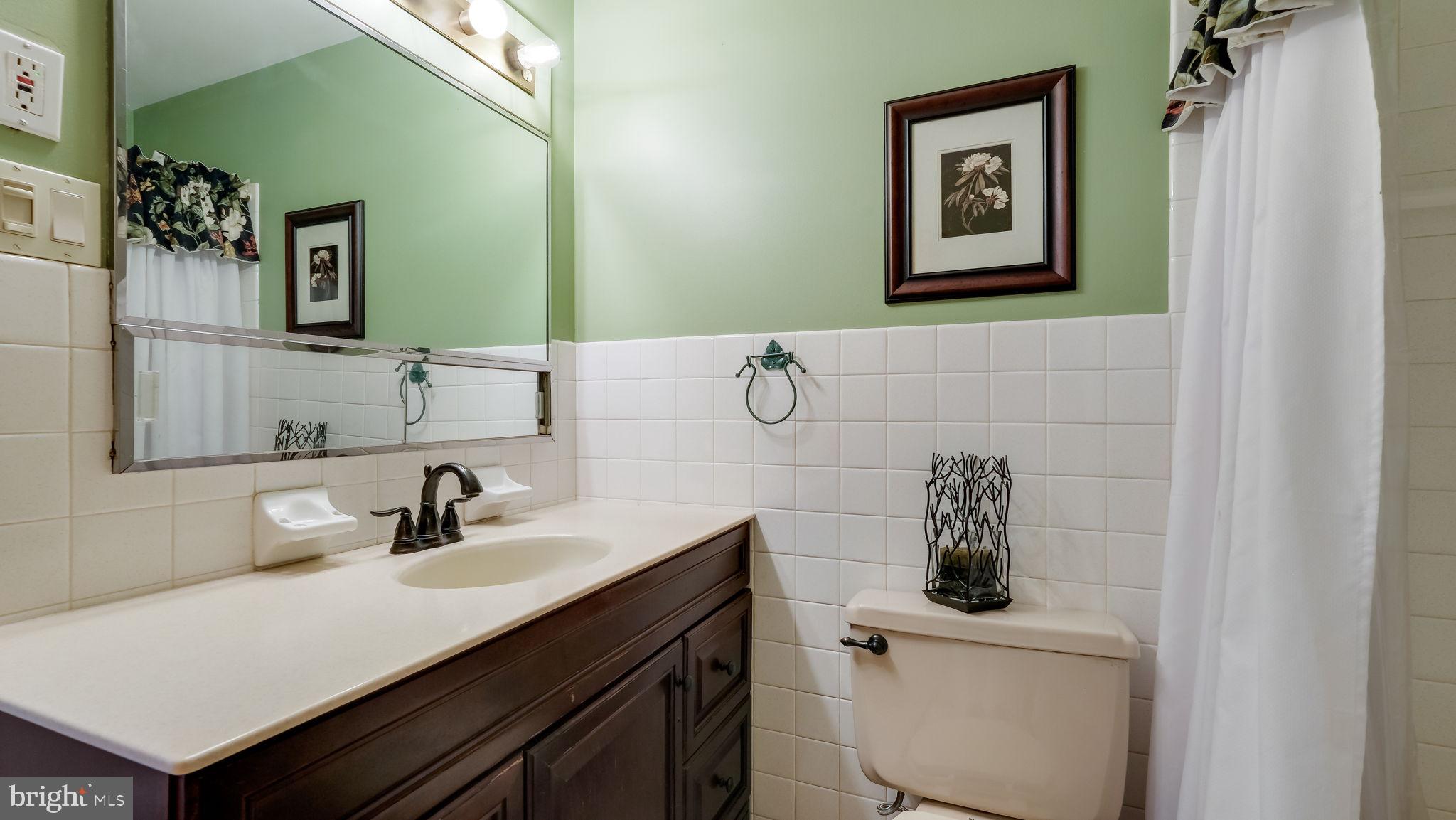 106 LANGHORNE AVENUE