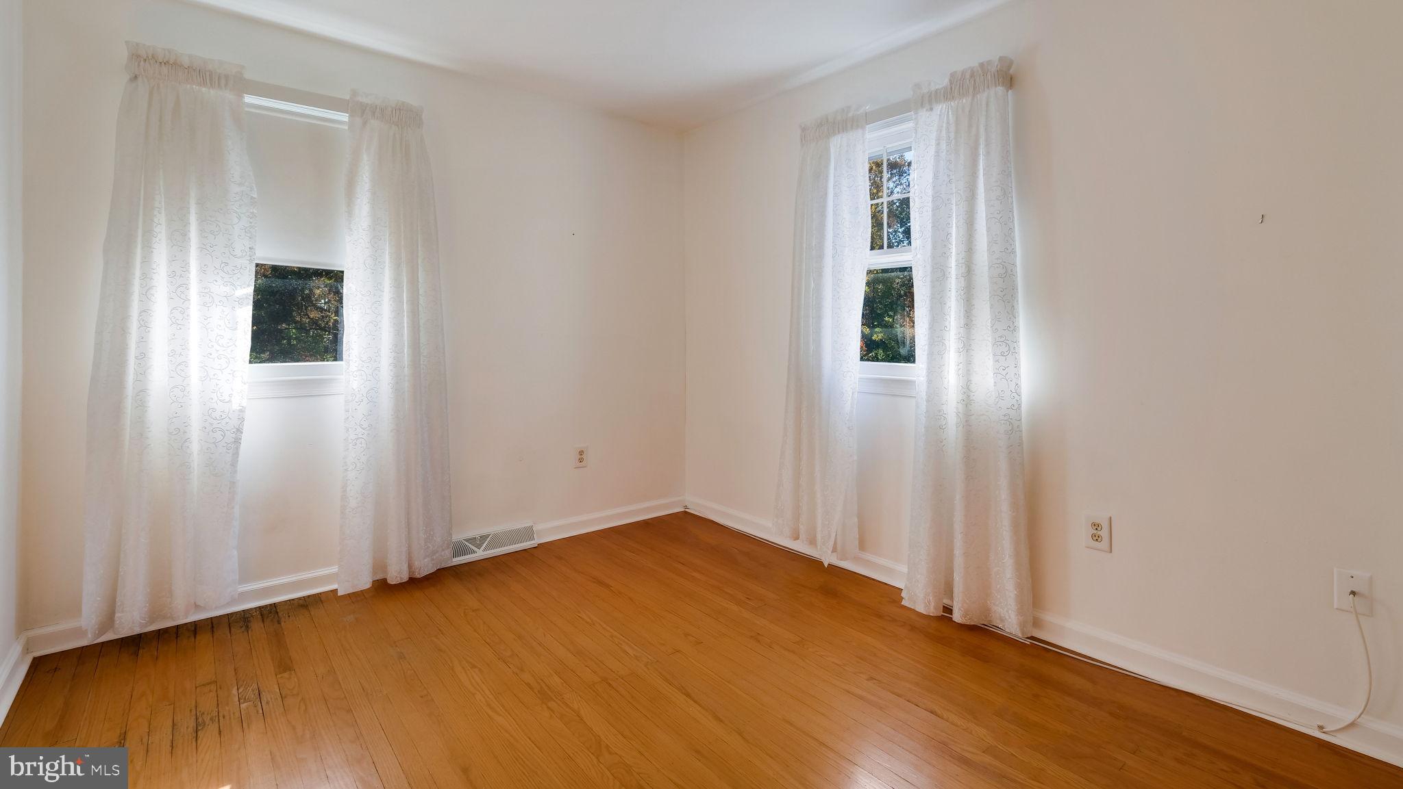 106 LANGHORNE AVENUE