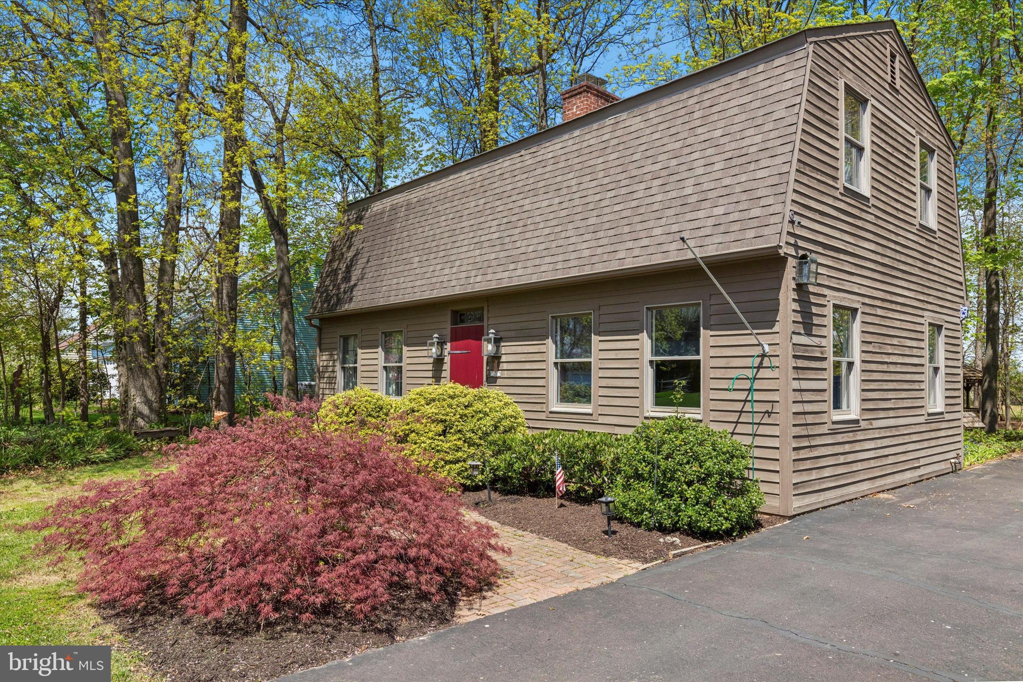 127 OLDE PILGRIM ROAD