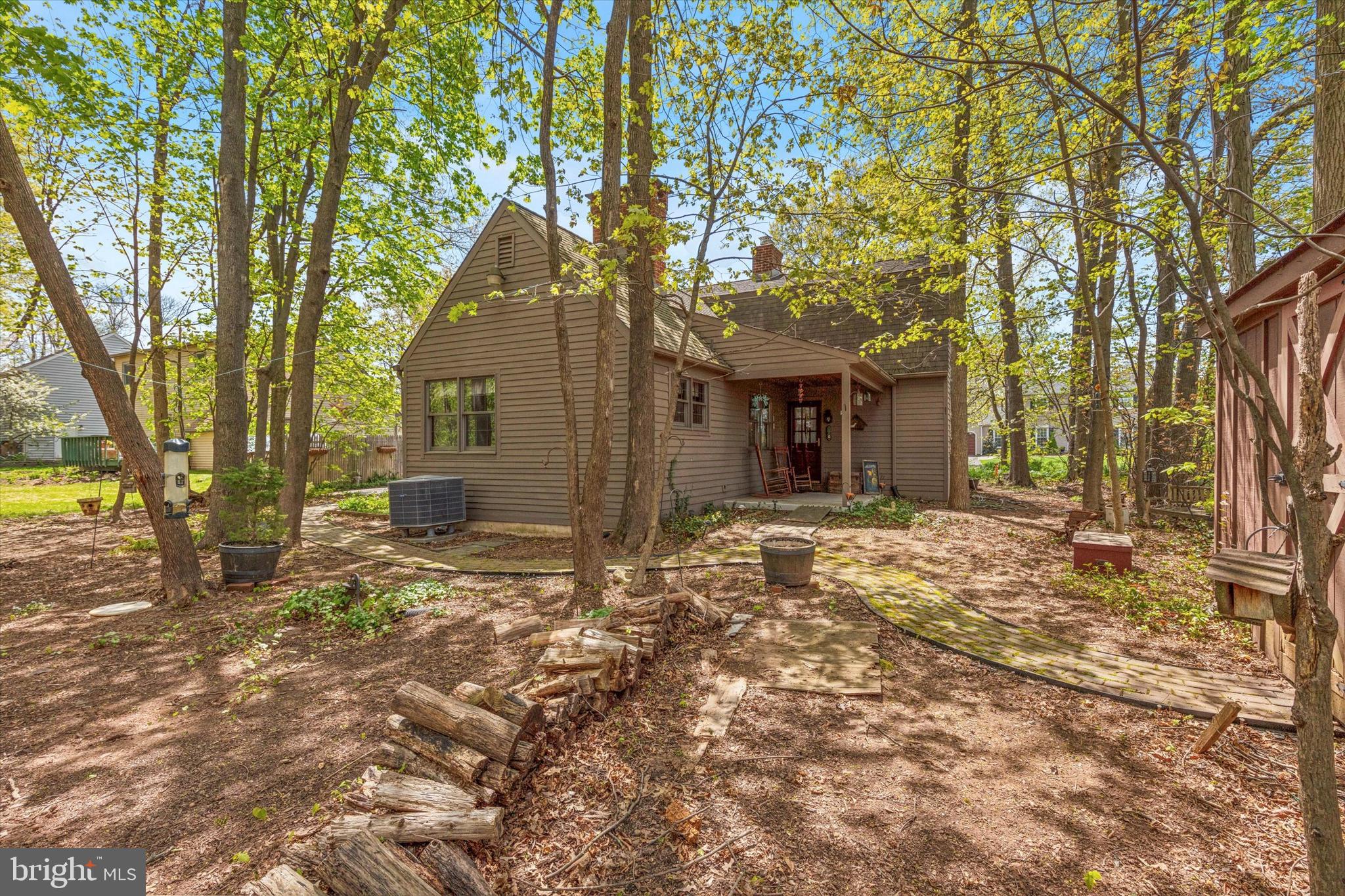 127 OLDE PILGRIM ROAD